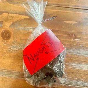 1 Bag of Real Pennsylvania Cracked Coal Naughty List Christmas Holiday Gag Gift